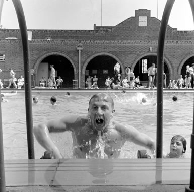 Twickenham Lido 1960s